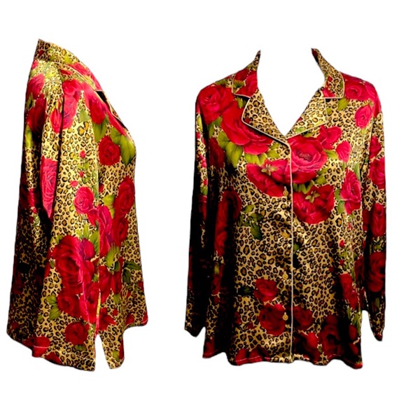 Victoria’s Secret Silky Leopard Red Roses Button Up Shirt - Picture 1 of 10
